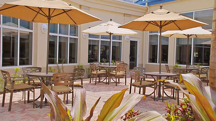 gi_patio_27_698x390_FitToBoxSmallDimension_Center